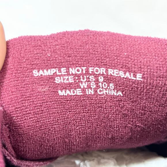 Vans Off The Wall Hylane Sneaker Shoes Men 9 Women 10.5 Burgundy Suede Gum Sole - Picture 8 of 8